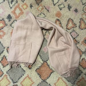 Lapuan Kankurit Arvo Pocket Large Shawl 100% Wool Fringe Pink Ladies Wrap Scarf